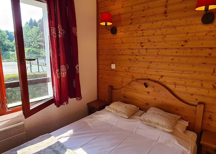 アパート Cosy Avec Vue Sur リュグラン